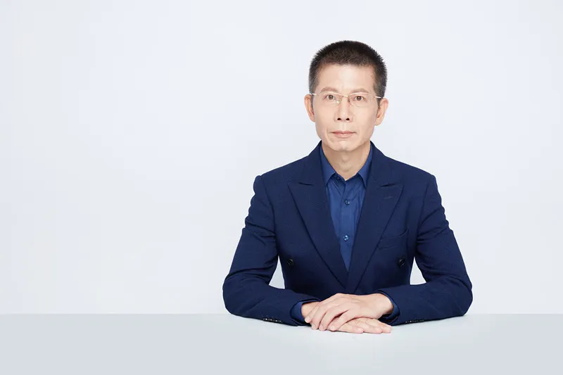 庞少华：稳扎稳打自身“四梁八柱”  精诚打造八桂“地标建筑”